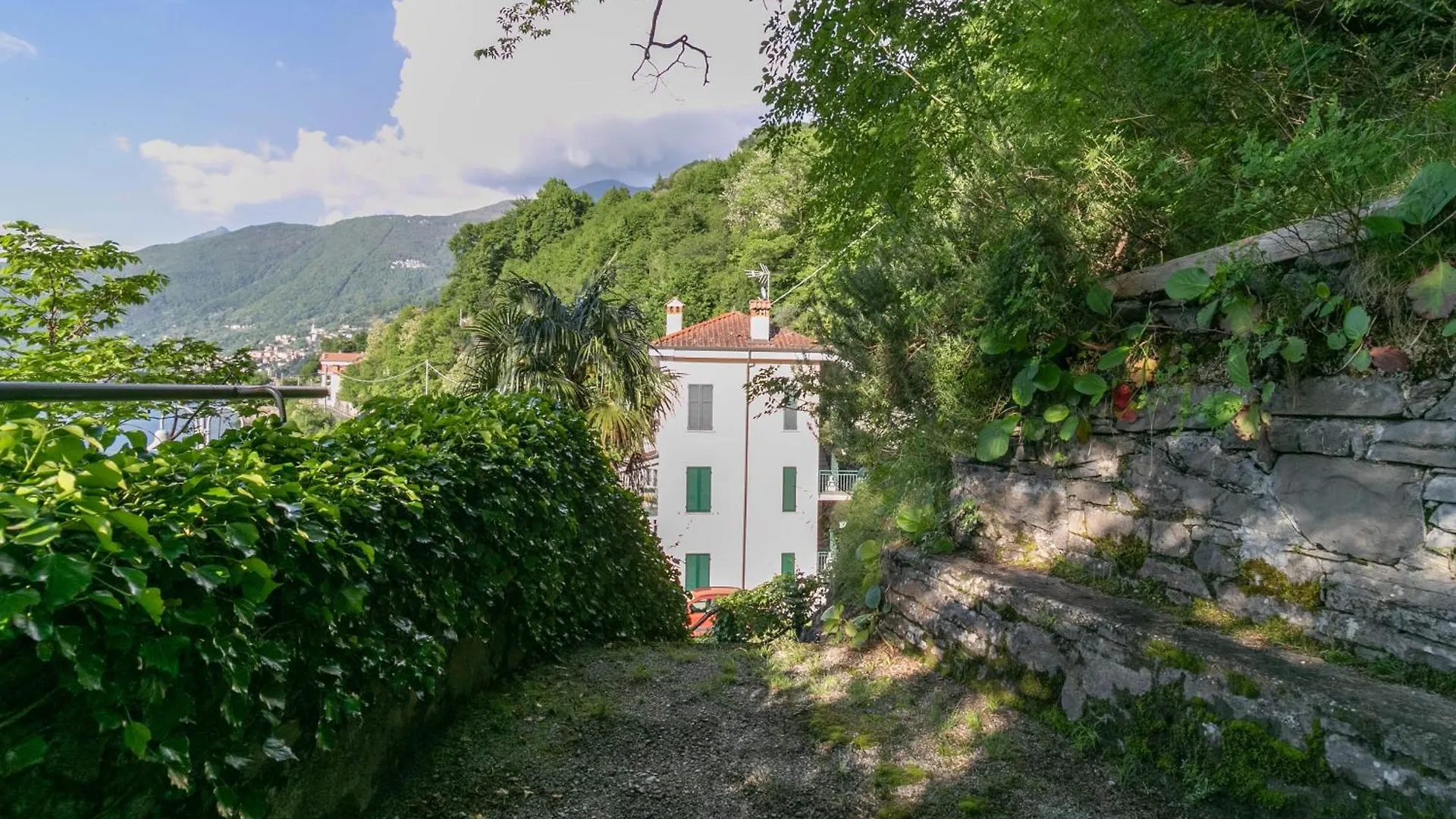 Varenna Gittana Beach Перледо Апартаменты